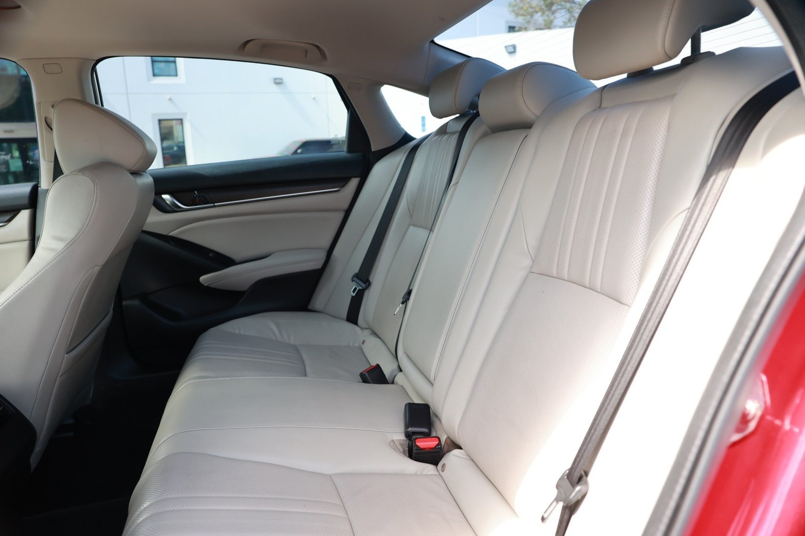 Used 2018 Honda Accord EX-L image 36