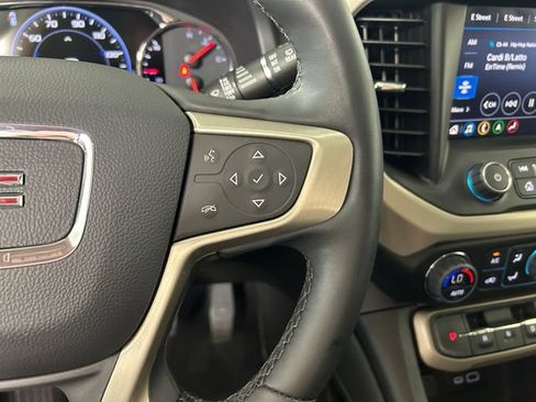 Used 2023 GMC Acadia Denali w/ Black Diamond Edition AWD/4WD image 17