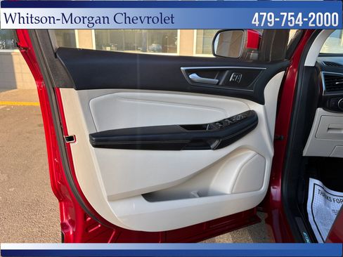 Used 2015 Ford Edge Titanium w/ Technology Package image 15