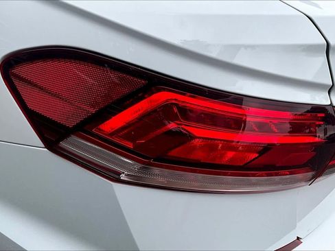 Used 2020 Volkswagen Passat 2.0T S image 28