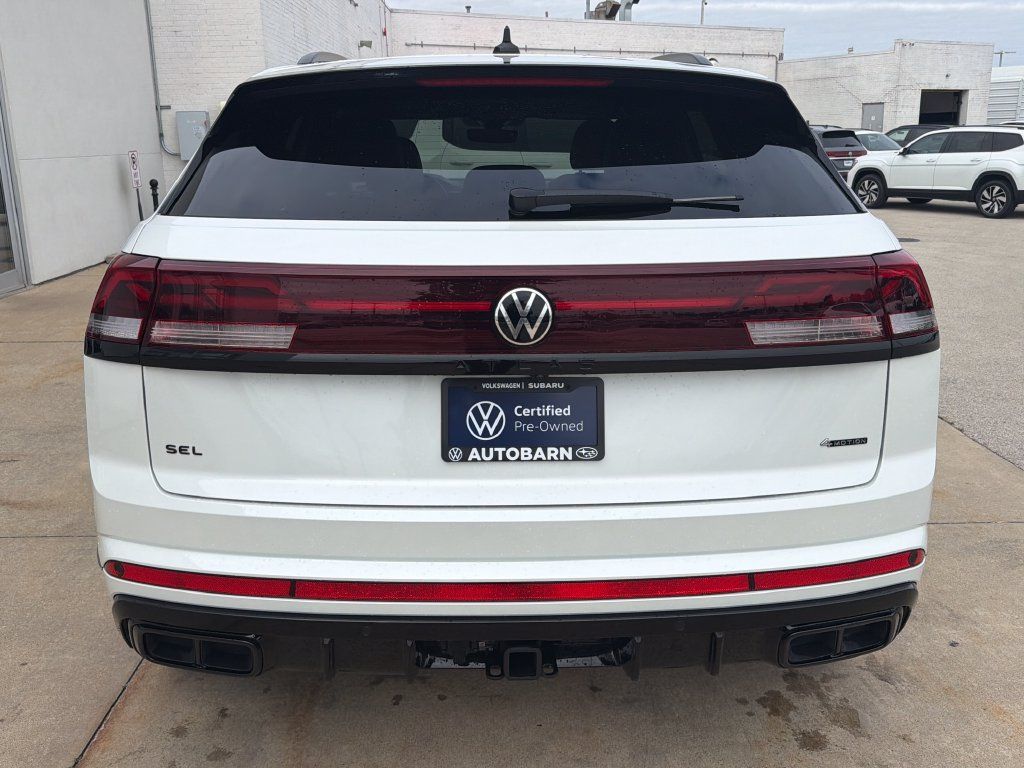 Certified 2026 Volkswagen Atlas Cross Sport SEL R-Line AWD/4WD image 6