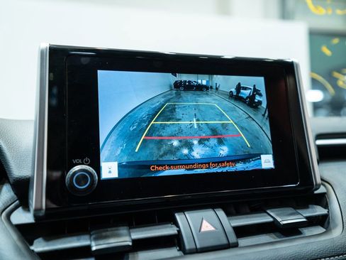 Certified 2024 Toyota RAV4 XLE image 25