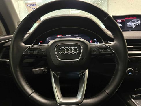 Used 2018 Audi Q7 3.0T Premium Plus w/ Premium Plus Package AWD/4WD image 11