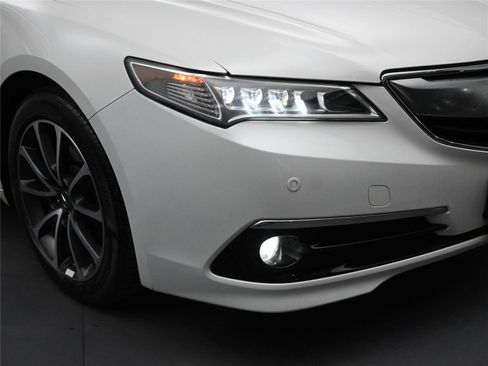 Used 2016 Acura TLX V6 SH-AWD w/ Advance Package image 15