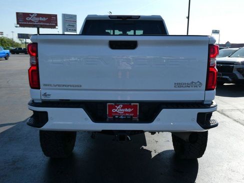 New 2023 Chevrolet Silverado 2500 High Country w/ Z71 Off-Road Package AWD/4WD image 7