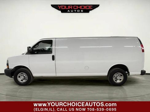 Used 2019 Chevrolet Express 2500 2500 3dr Extended Cargo Van w/ Driver Convenience Package image 2