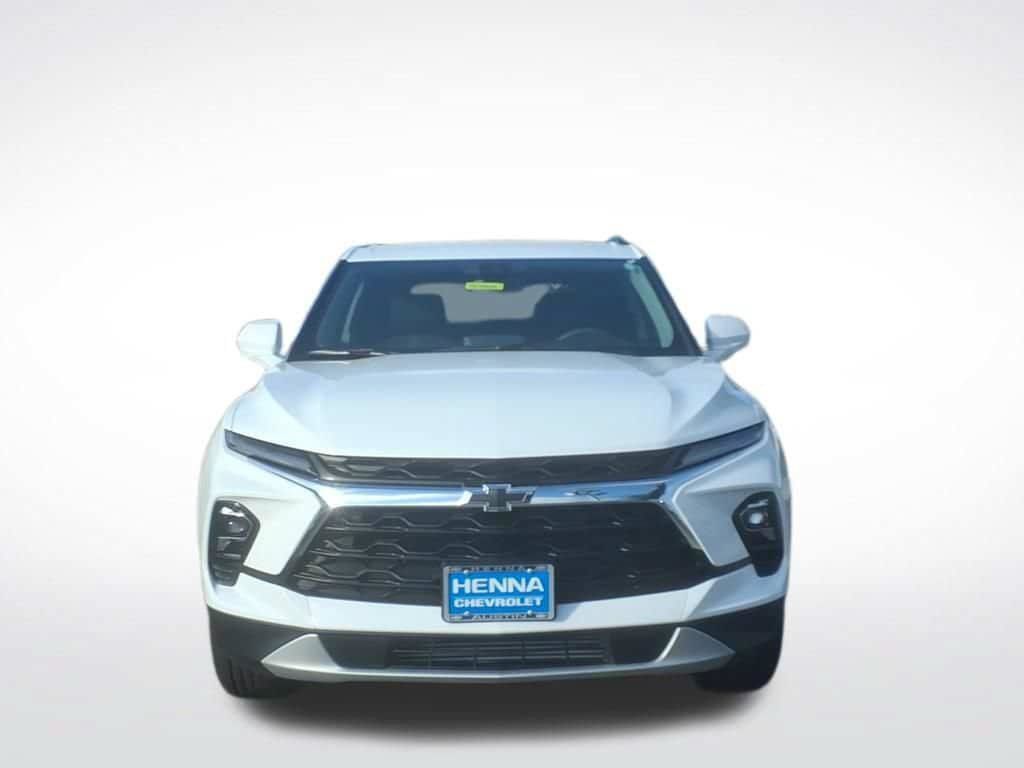 New 2026 Chevrolet Blazer LT w/ Convenience Package AWD/4WD image 9