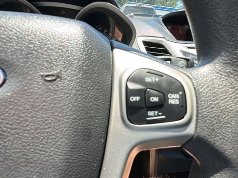 Used 2012 Ford Fiesta SE FWD image 41