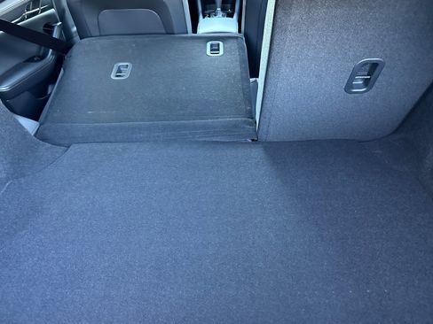 New 2026 MAZDA MAZDA3 Hatchback w/Premium Plus Pkg image 16