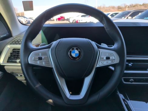 Certified 2024 BMW X7 xDrive40i w/ Premium Package image 23