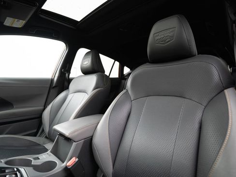 Used 2024 Subaru Crosstrek 2.5i Wilderness w/ Crosstrek Mirror Package image 6