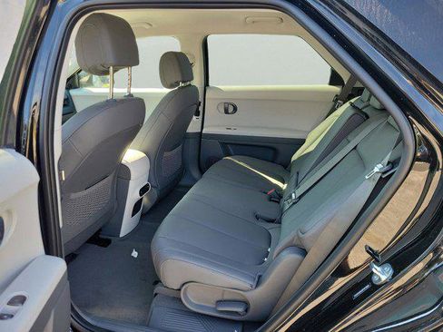 New 2025 Hyundai Ioniq 5 SEL image 10