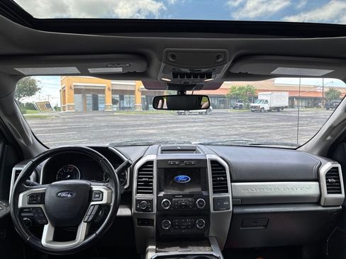 Used 2021 Ford F250 Lariat AWD/4WD image 11