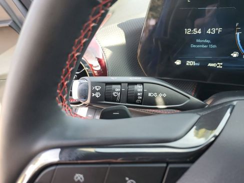 Used 2025 Chevrolet Equinox RS w/ Safety and Technology Package image 35