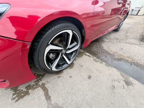 Used 2019 Honda Accord Touring image 27