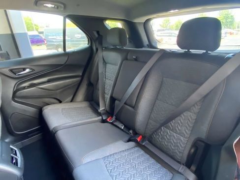 Used 2023 Chevrolet Equinox LT FWD image 24