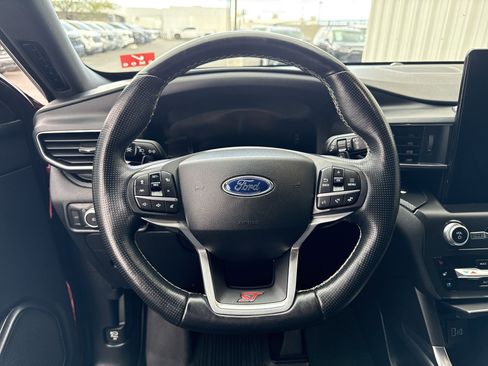 Used 2020 Ford Explorer ST w/ ST High-Performance Pack image 24
