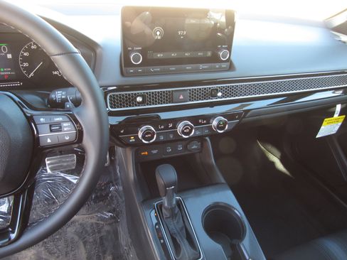 New 2026 Honda Civic Sport image 15