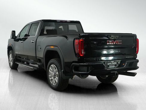 Used 2021 GMC Sierra 2500 Denali w/ Denali Ultimate Package image 3