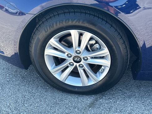 Used 2011 Hyundai Sonata GLS w/ Popular Equipment Pkg 2 FWD image 8