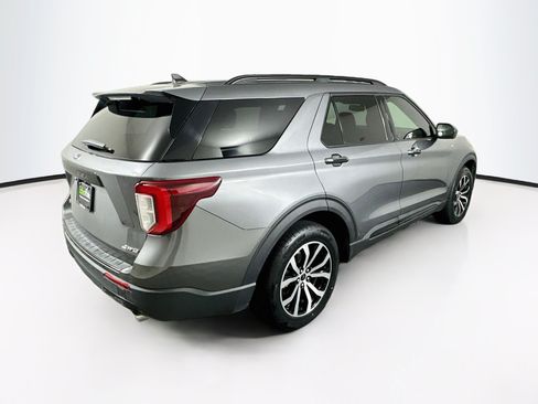 Used 2022 Ford Explorer ST-Line AWD/4WD image 9