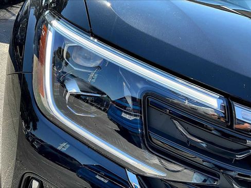 New 2026 Volkswagen Atlas Cross Sport SEL Premium R-Line image 13