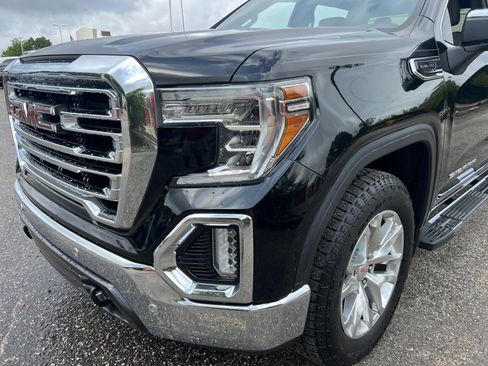 Used 2019 GMC Sierra 1500 SLT w/ SLT Premium Plus Package AWD/4WD image 26