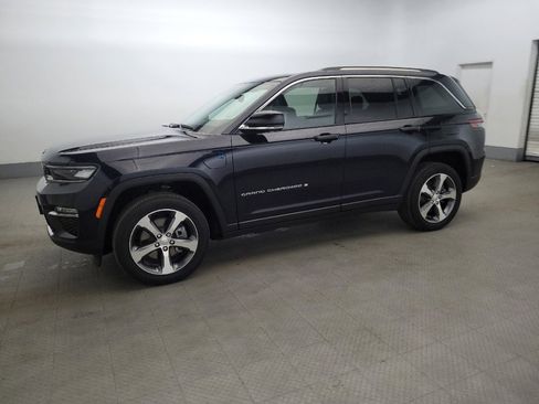 Used 2022 Jeep Grand Cherokee Limited 4xe AWD/4WD image 2