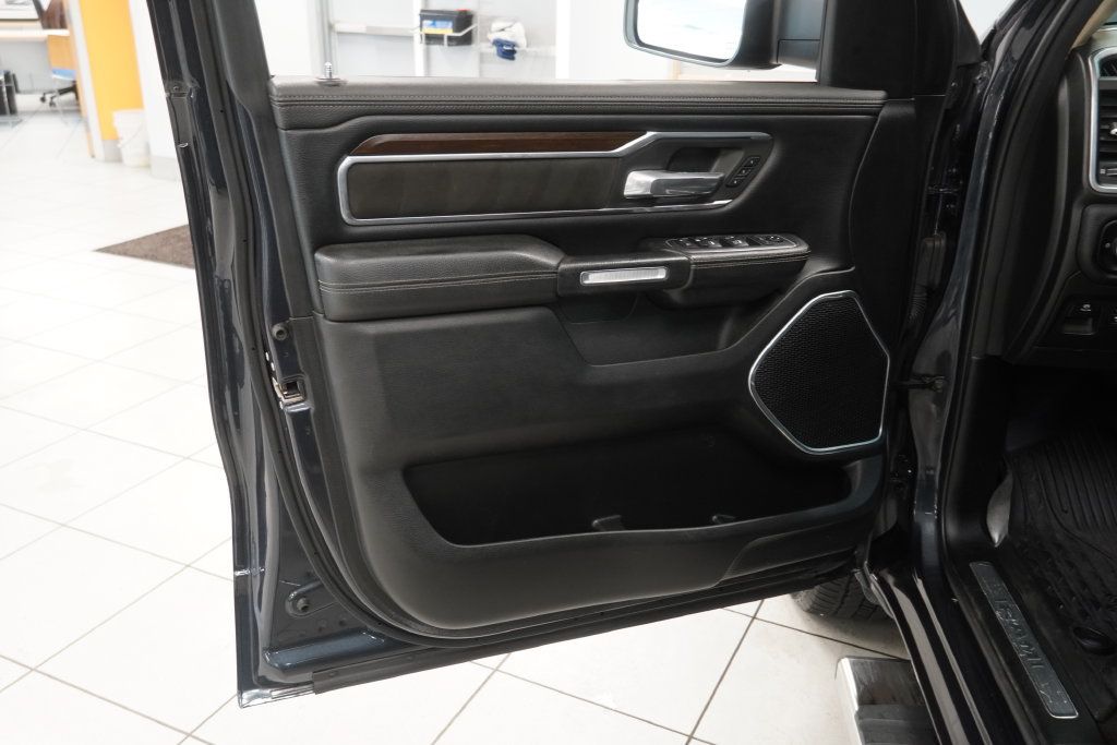 Used 2021 RAM 1500 Laramie AWD/4WD image 5