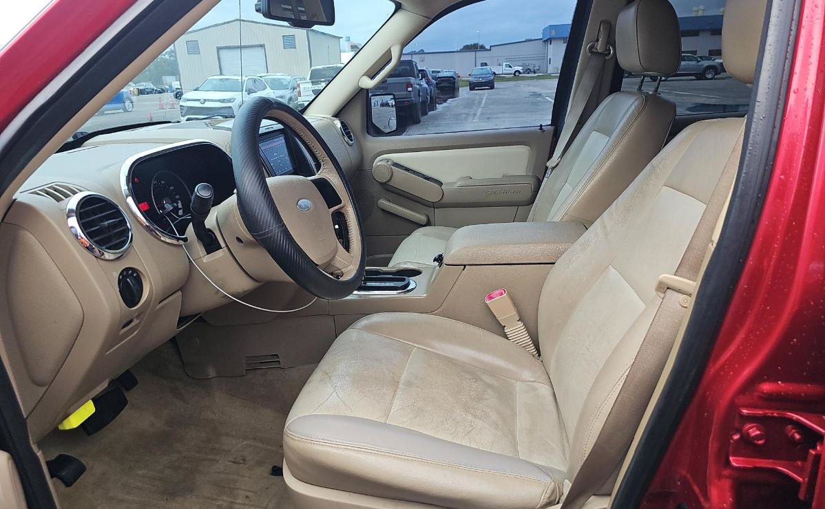 Used 2007 Ford Explorer XLT AWD/4WD image 7