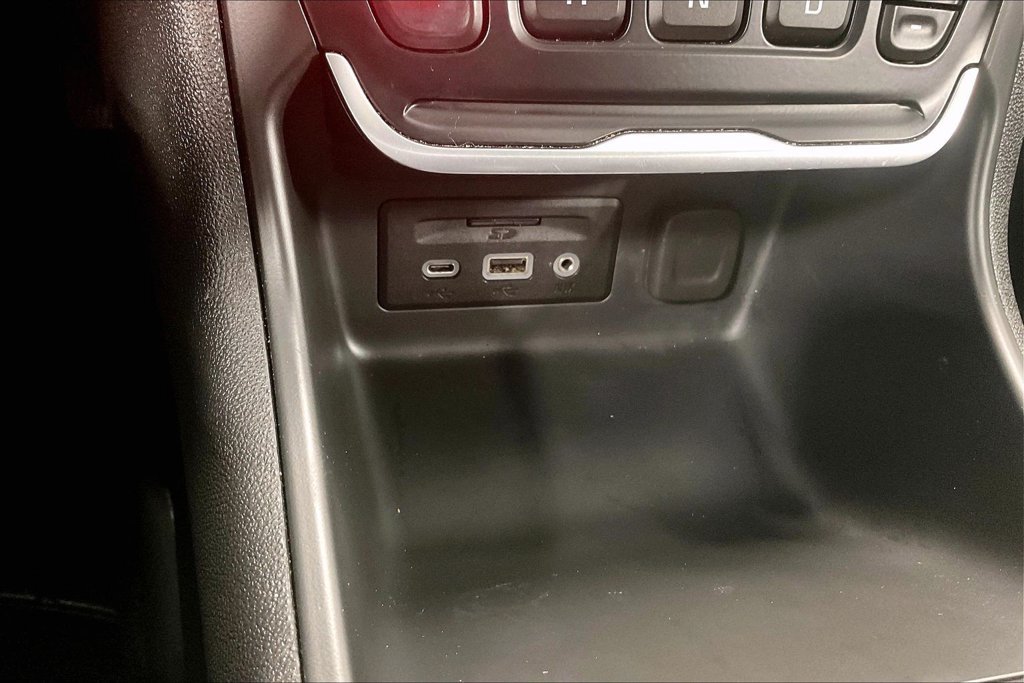 Used 2021 GMC Terrain SLE w/ Driver Convenience Package FWD image 25