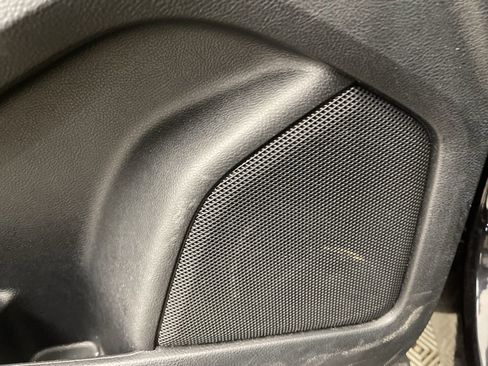 Used 2024 Ford Edge Titanium image 22