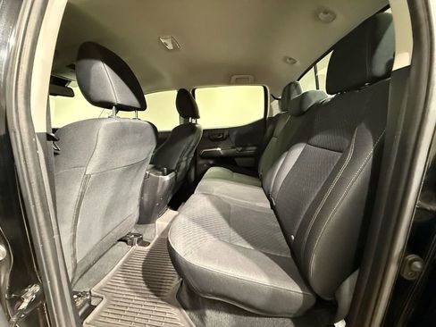 Certified 2023 Toyota Tacoma 4x4 Double Cab w/ Trail Edition image 17