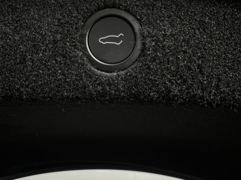 Used 2025 Tesla Model 3 Long Range image 29