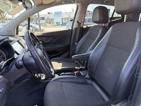 Used 2019 Buick Encore Preferred FWD image 16