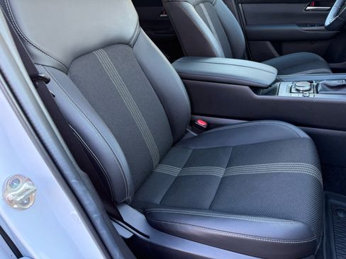 Used 2024 MAZDA CX-50 AWD 2.5 S w/ Premium Package image 9