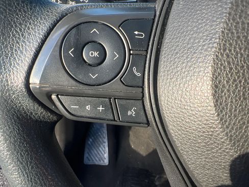 Used 2023 Toyota Corolla LE image 11