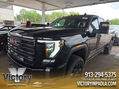 Used 2024 GMC Sierra 2500 AT4 w/ AT4 Premium Plus Package