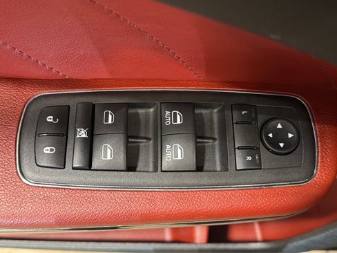 Used 2022 Dodge Charger SRT Hellcat w/ Harman/Kardon Audio Group RWD image 16
