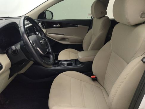 Used 2020 Kia Sorento LX w/ LX I4 Convenience Package AWD/4WD image 17