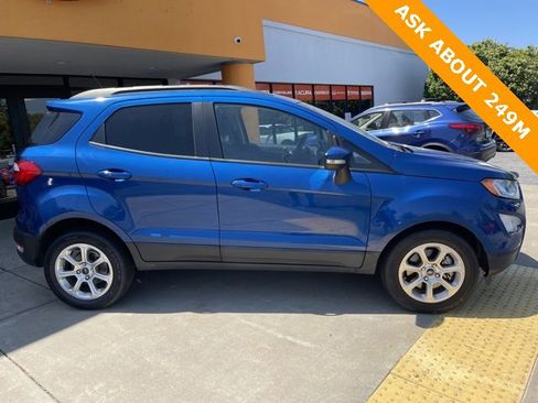 Used 2019 Ford EcoSport SE image 3