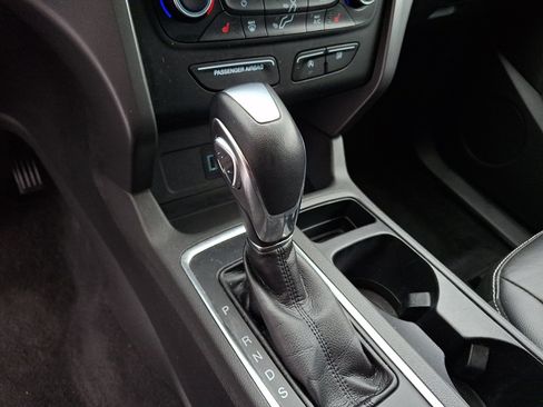 Used 2018 Ford Escape SEL image 15