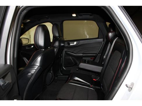 Used 2025 Ford Escape ST-Line Select image 13