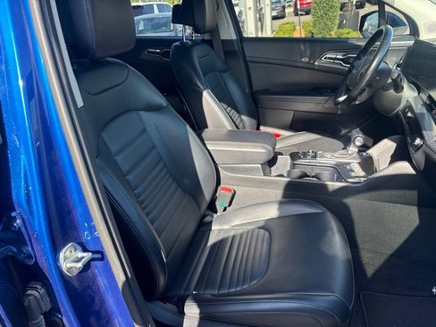 Used 2023 Kia Sportage SX FWD image 19