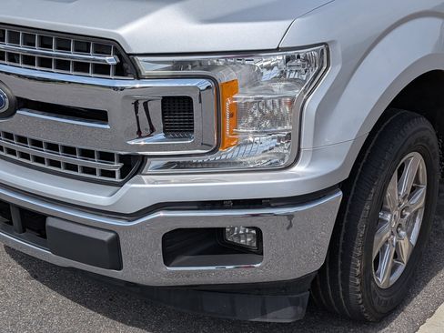 Used 2019 Ford F150 XLT w/ Equipment Group 302A Luxury RWD image 9