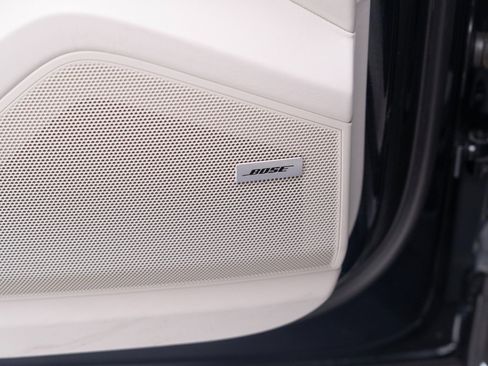 Certified 2022 Porsche Cayenne S Platinum image 23