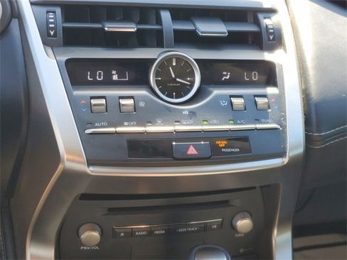 Used 2018 Lexus NX 300 image 25