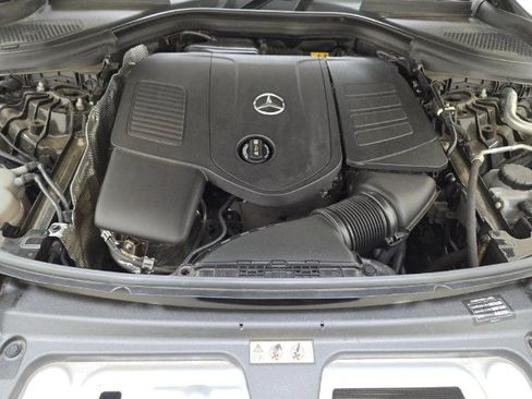 Used 2023 Mercedes-Benz GLC 300 image 16