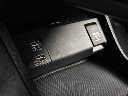 Used 2022 Honda HR-V Sport image 26