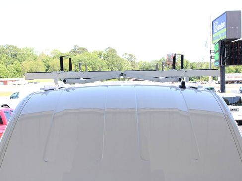Used 2023 Ford Transit 250 148 High Roof RWD image 18